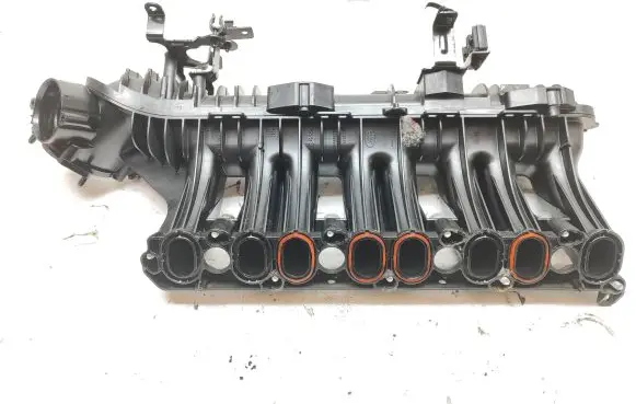 Land Rover Discovery Sport Intake manifold G4D318N968AA