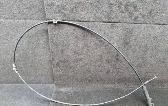 Audi A2 Engine bonnet/hood lock release cable 8Z2823531C