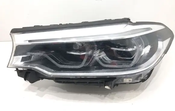 BMW 5 G30 G31 Headlight/headlamp 8499121