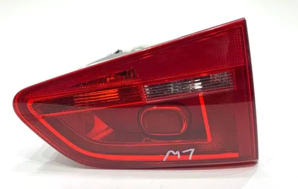 Volkswagen Sharan Rear/tail lights 7N0945093K
