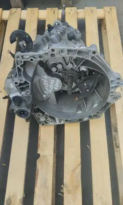 Citroen Berlingo Manual 5 speed gearbox 20DP33