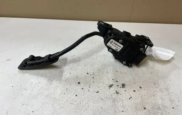Jaguar X-Type Accelerator throttle pedal 6PV00858900 1X439F836AC