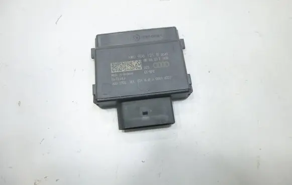 Audi A4 S4 B9 Fuel injection pump control unit/module 8W0906121B AUD2702 00014327