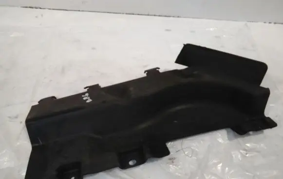Nissan Qashqai Other under body part 74818BR02A