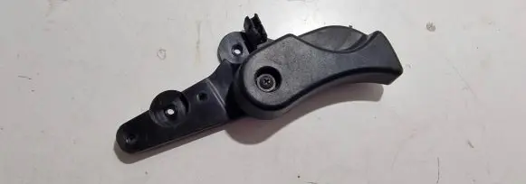BMW 3 E90 E91 Engine bonnet (hood) release handle 7071707