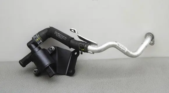 Audi Q7 4M Electric auxiliary coolant/water pump 057121512E 4H0121671D