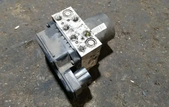 Volkswagen Tiguan ABS Pump 5N0614517L