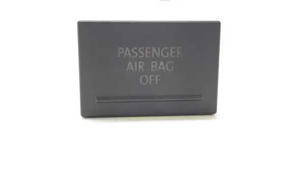 Volkswagen Touareg I Passenger airbag on/off switch 7L6919235B
