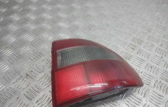 Volvo S40, V40 Rear/tail lights