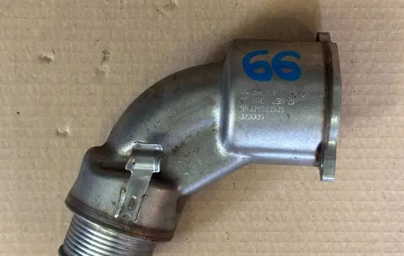Skoda Octavia Mk3 (5E) Intercooler hose/pipe 04L131111AB