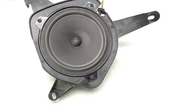 BMW 3 E46 Parcel shelf speaker 8381561