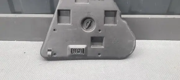 BMW 5 E39 Tail light bulb cover holder 2496338