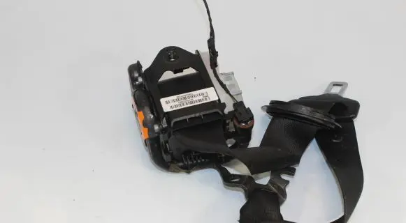 BMW X4 F26 Front seatbelt S2736725003 14B3034P1088 KR17H90205