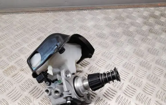 Audi A5 Master brake cylinder 8W0611301