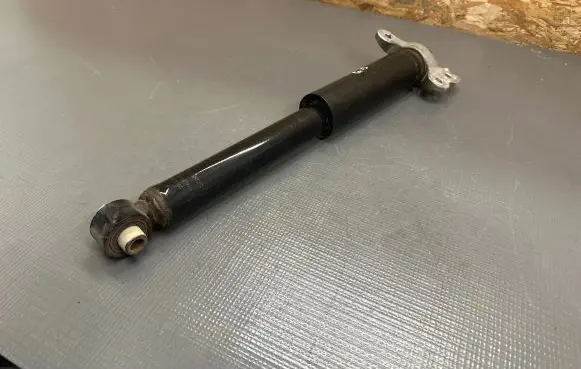 Opel Insignia B Rear shock absorber/damper 3179601