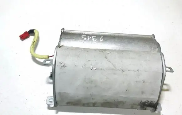 Mitsubishi Galant Passenger airbag