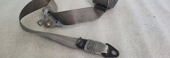 Renault Scenic I Front seatbelt 432479