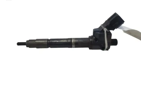 Volvo V60 Fuel injector 31405404