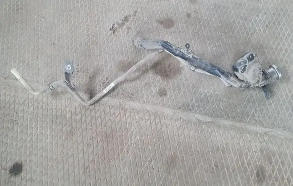 Mercedes-Benz CLS C219 Fuel tank filler neck pipe A2114704664