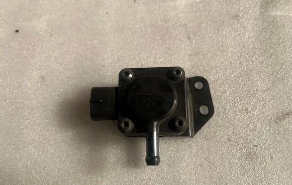Honda CR-V Exhaust gas pressure sensor RFW1800