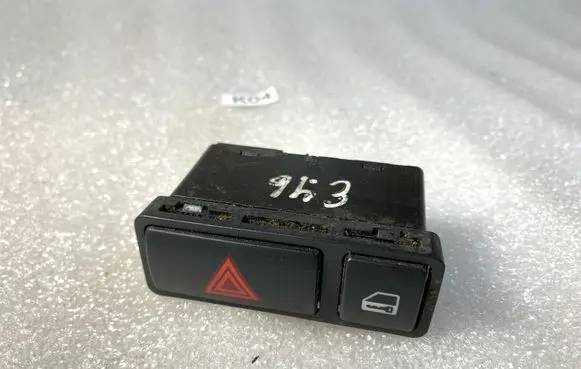 BMW 3 E46 Hazard light switch 61318368920