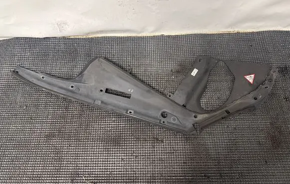 BMW 6 F12 F13 Engine bonnet/hood lock trim molding 7211930 7211980 10808611