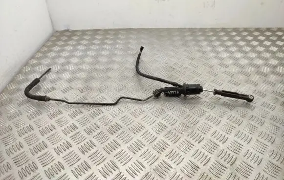 Peugeot 5008 Clutch master cylinder 9672937580
