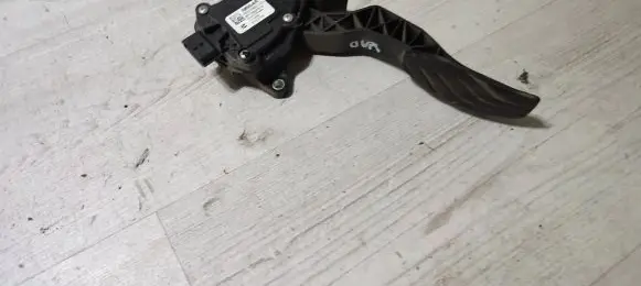 Renault Kadjar Accelerator throttle pedal 180024BA0B 6PV00997815
