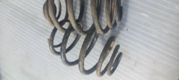 Opel Astra F Rear coil spring