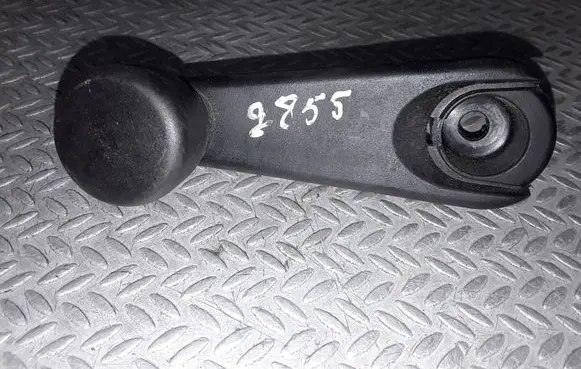 BMW 3 E46 Rear door window winding handle 513281225032