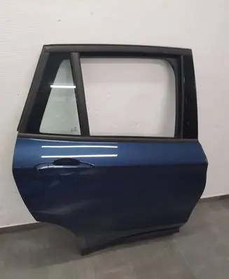 BMW X1 F48 F49 Rear door