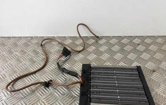 Audi A2 Electric cabin heater radiator 8Z0819011