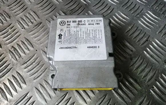 Volkswagen Golf V Airbag control unit/module 1K0909605C