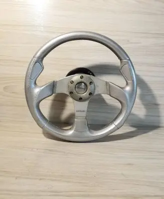 Mercedes-Benz 190 W201 Steering wheel MOMO