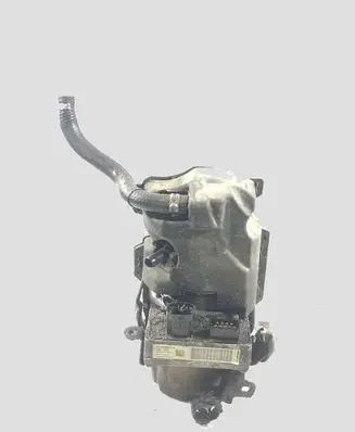 Citroen C5 Power steering pump 9682185480