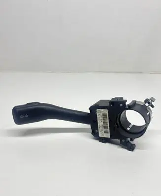 Volkswagen Golf IV Indicator stalk 8L0953513G 202852ATW