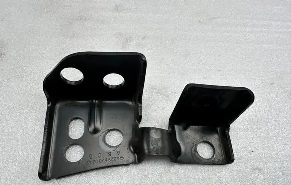 Mercedes-Benz S W222 Holder (bracket) A2226200242