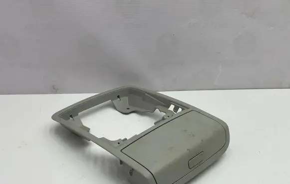 Volkswagen Jetta VI Front seat light 561868837A