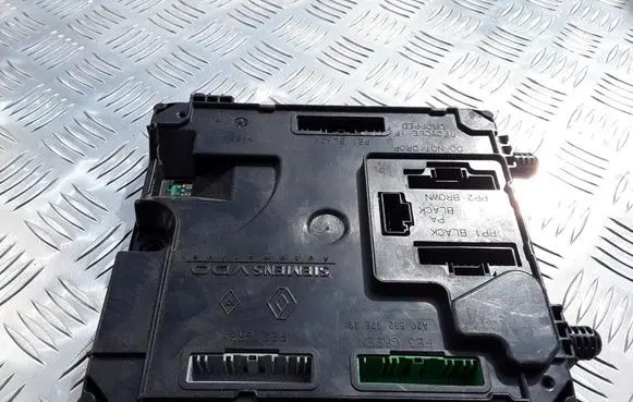 Renault Laguna III Comfort/convenience module 284B10044R
