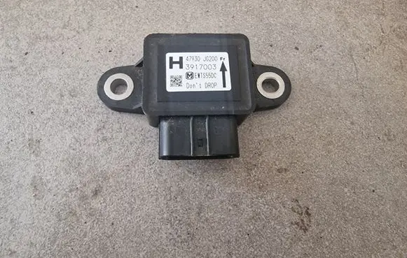 Nissan X-Trail T30 Comfort/convenience module 47930JG200
