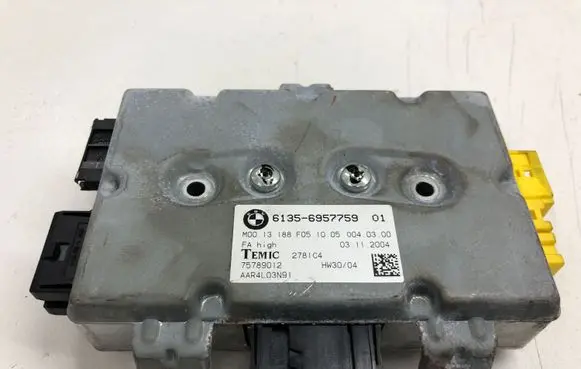 BMW 5 E60 E61 Door control unit/module 6957759