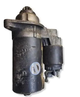 Volkswagen Golf IV Starter motor 0001125012 02A911023R