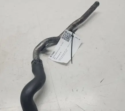 KIA Sorento Engine coolant pipe/hose