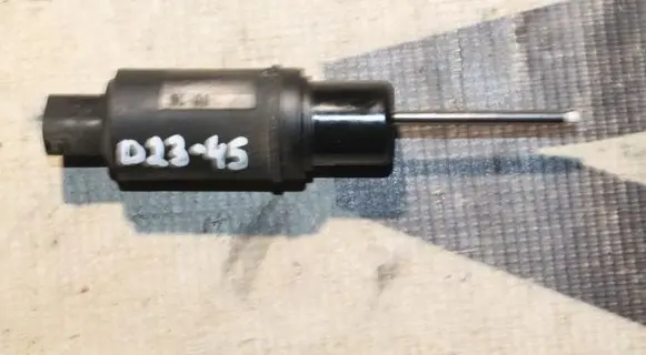 Volvo XC90 Master brake cylinder 1063189083