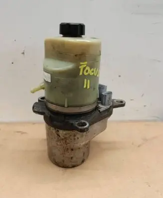 Ford Focus Power steering pump 4M513K514DA