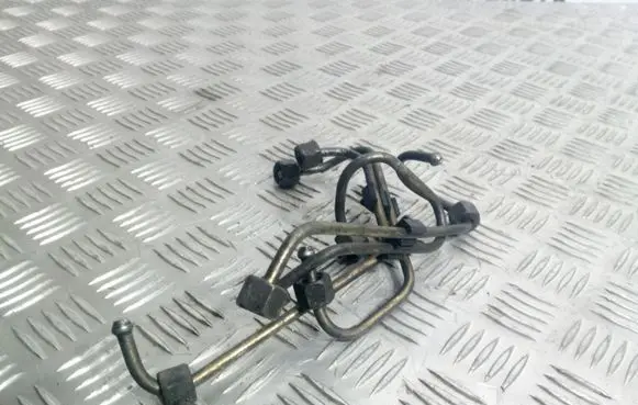 Renault Megane I Fuel injector supply line/pipe 