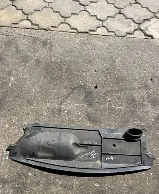 Renault Megane III Top upper radiator support slam panel 214760006R