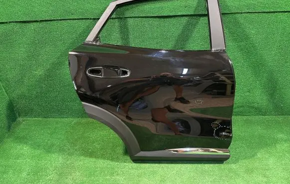 Ford Puma Rear door