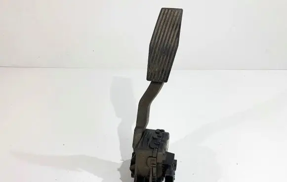 Opel Astra H Accelerator throttle pedal 9157998BK