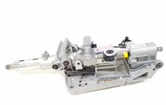 Mercedes-Benz E C207 W207 Steering wheel axle A2074600116